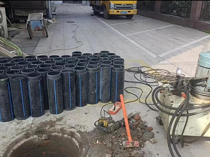 宽城PE置换管厂家 DN315置换管 非开挖管短管置换